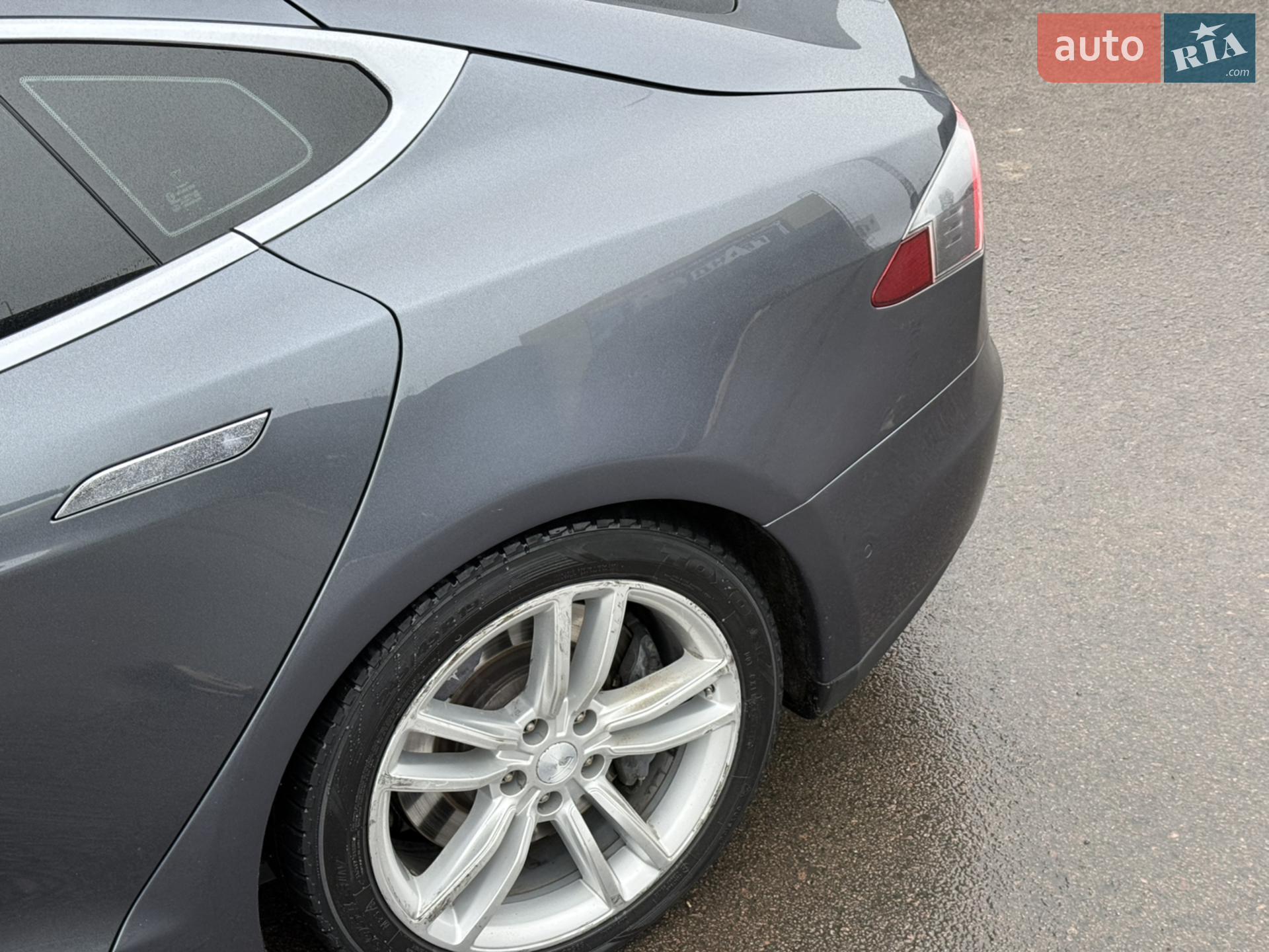 2015 Tesla Model S - мініатюра 37