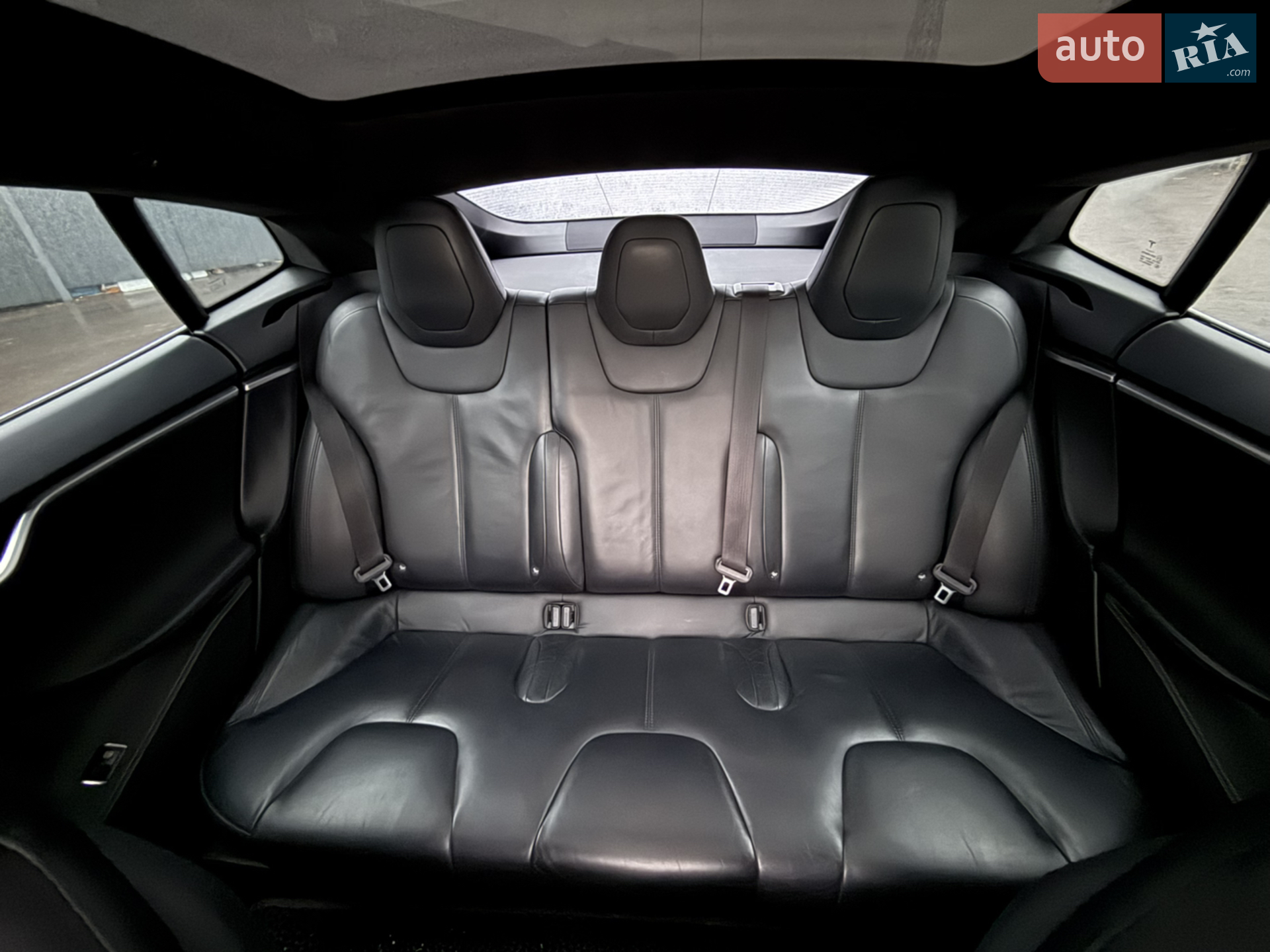 2015 Tesla Model S - мініатюра 21