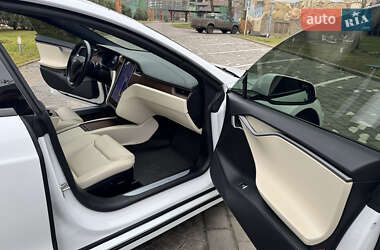 Ліфтбек Tesla Model S 2020 в Дніпрі