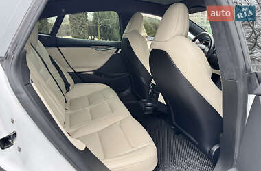 Ліфтбек Tesla Model S 2020 в Дніпрі