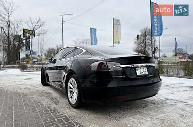 Ліфтбек Tesla Model S 2017 в Києві