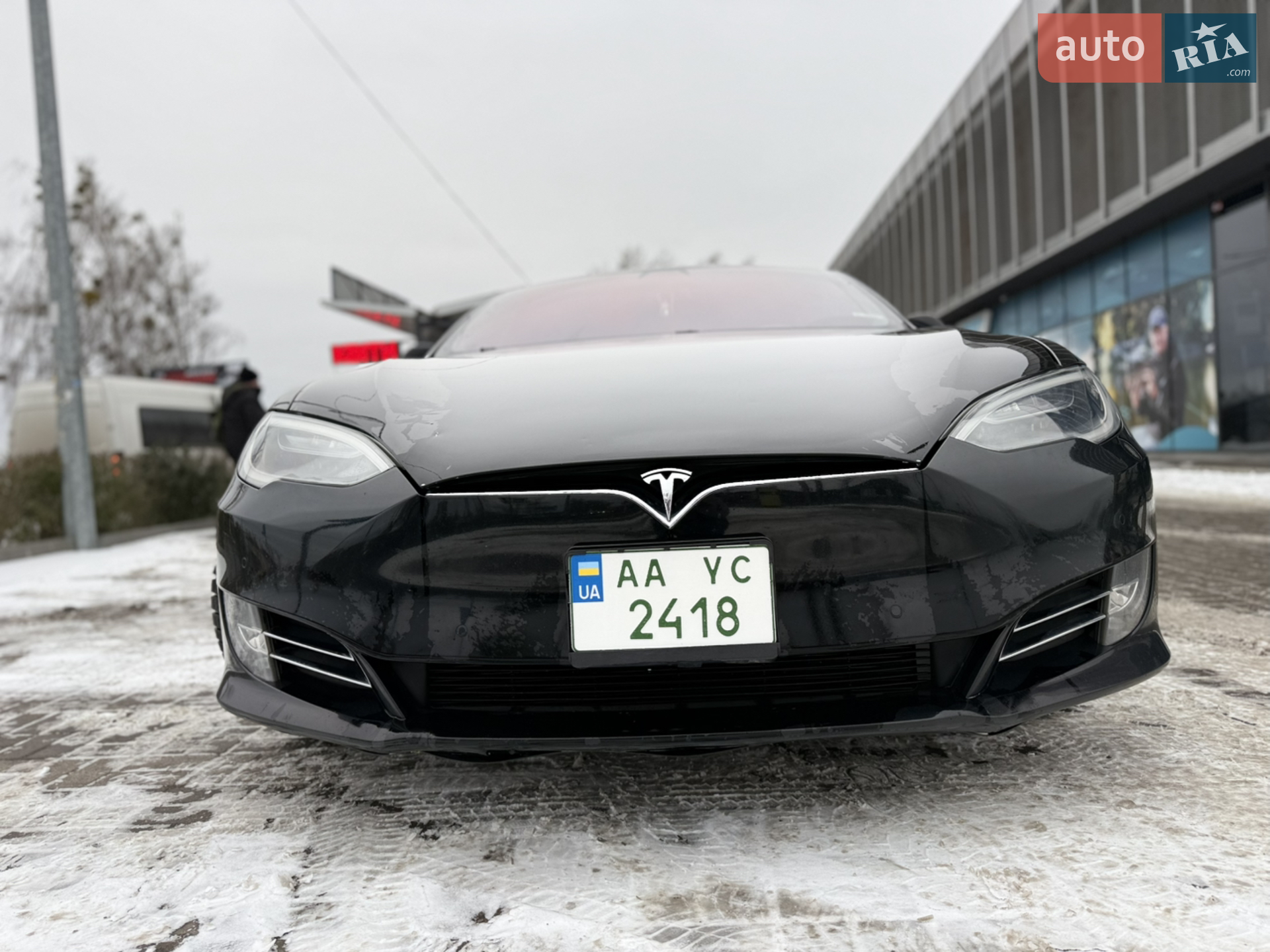 Tesla Model S 2017 VIN 5YJSA1E14HF209722 фото оголошення 15 з 99