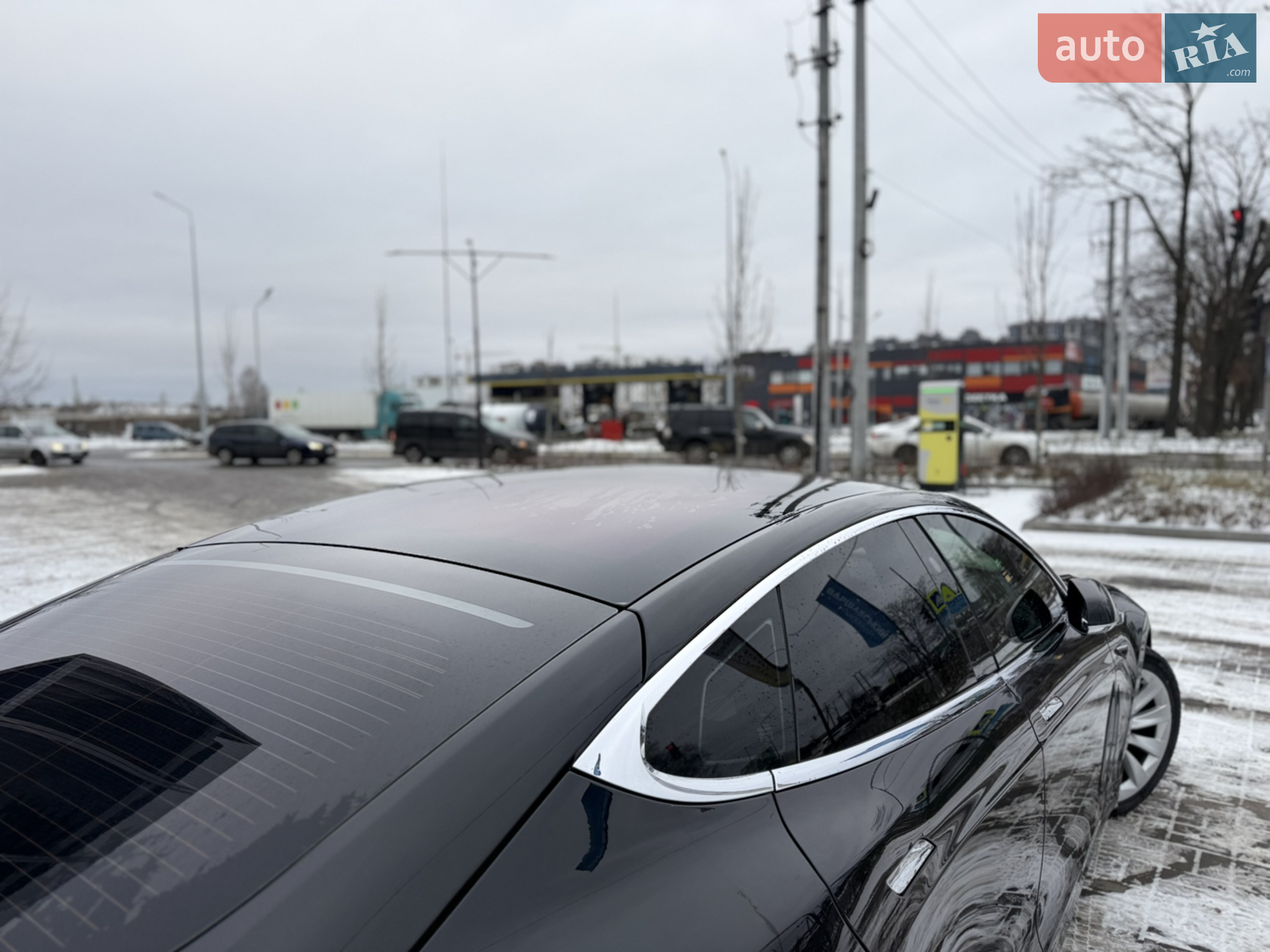 Tesla Model S 2017 VIN 5YJSA1E14HF209722 фото оголошення 23 з 99