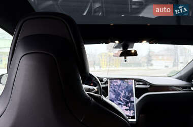 Ліфтбек Tesla Model S 2017 в Києві