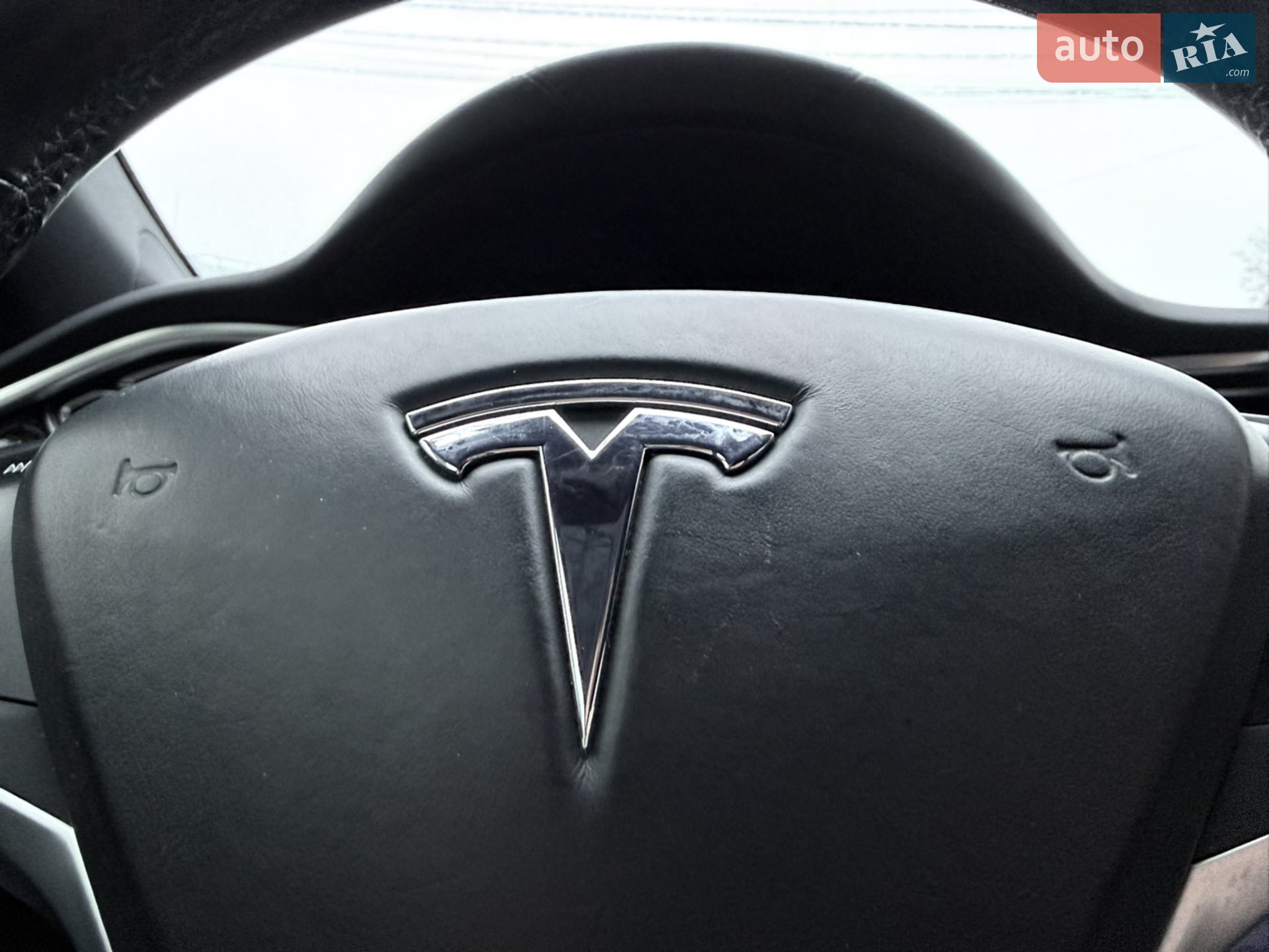 Tesla Model S 2017 VIN 5YJSA1E14HF209722 фото оголошення 85 з 99
