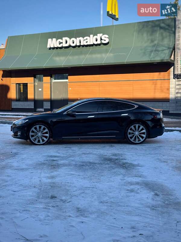 Лифтбек Tesla Model S 2013 в Черновцах фото 4 Лифтбек Tesla Model S 2013 в Черновцах