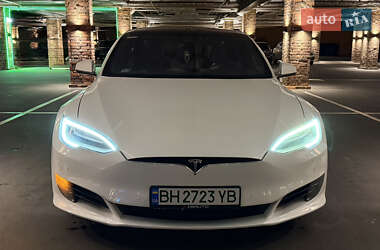 Лифтбек Tesla Model S 2017 в Одессе