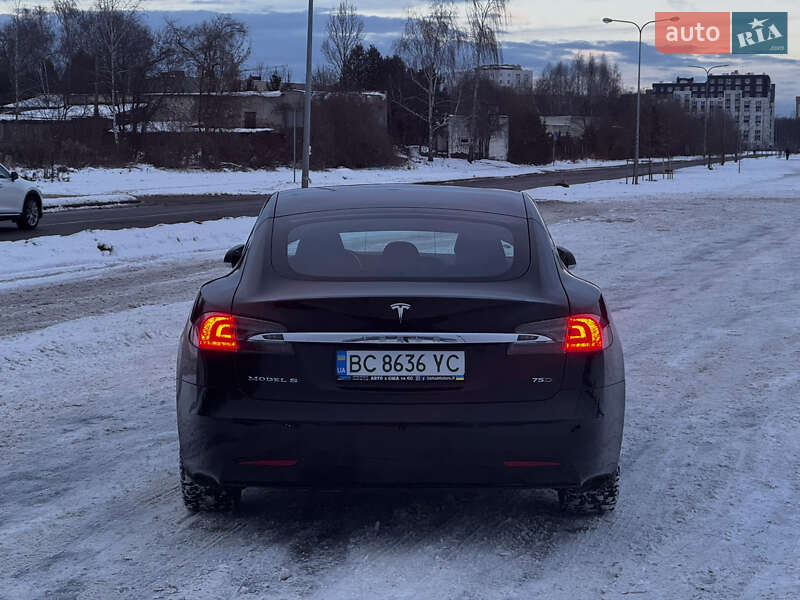Ліфтбек Tesla Model S 2018 в Львові фото 11 Ліфтбек Tesla Model S 2018 в Львові