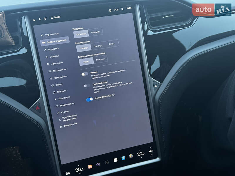 Ліфтбек Tesla Model S 2018 в Львові фото 37 Ліфтбек Tesla Model S 2018 в Львові