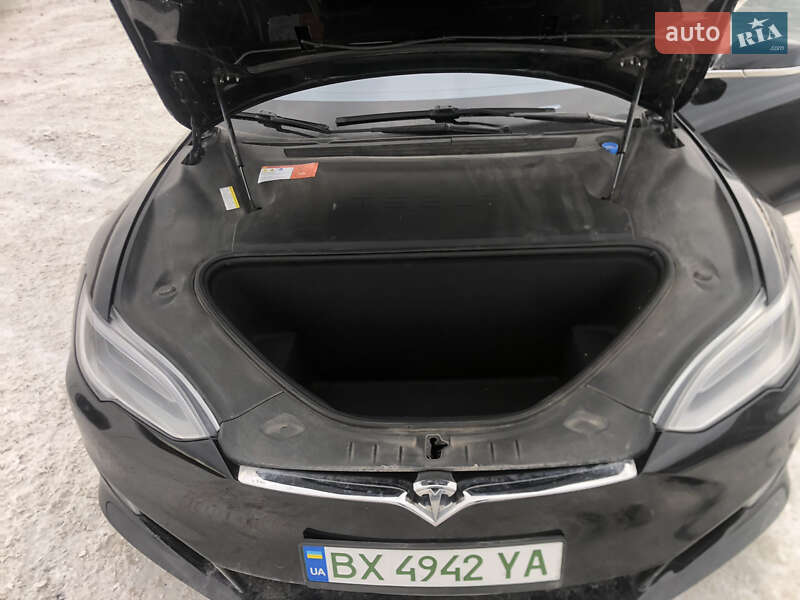 Лифтбек Tesla Model S 2017 в Виннице фото 13 Лифтбек Tesla Model S 2017 в Виннице