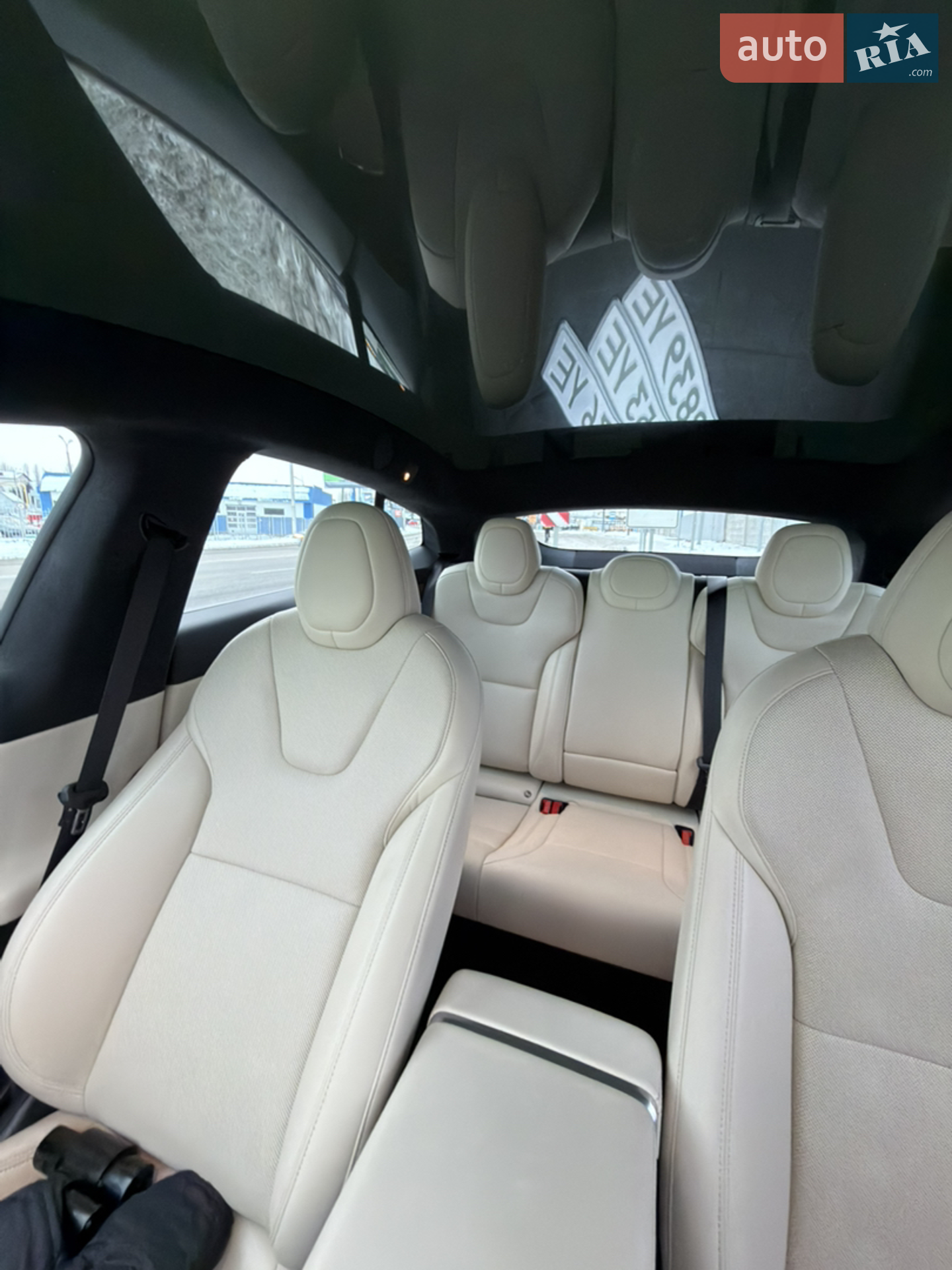 2022 Tesla Model S - мініатюра 11