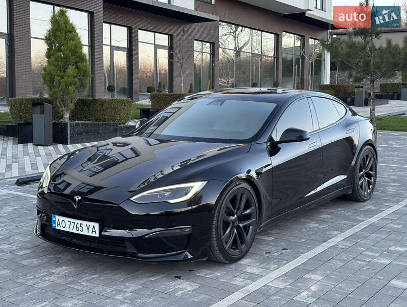 Ліфтбек Tesla Model S 2022 в Ужгороді