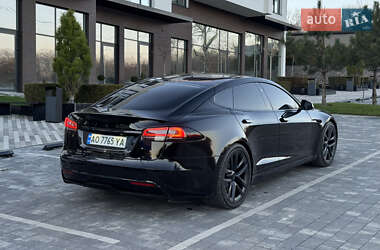 Лифтбек Tesla Model S 2022 в Ужгороде