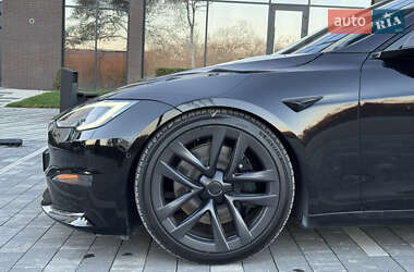Лифтбек Tesla Model S 2022 в Ужгороде