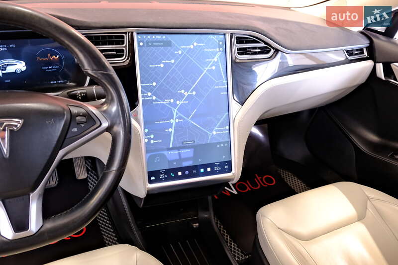 Лифтбек Tesla Model S 2015 в Одессе фото 18 Лифтбек Tesla Model S 2015 в Одессе