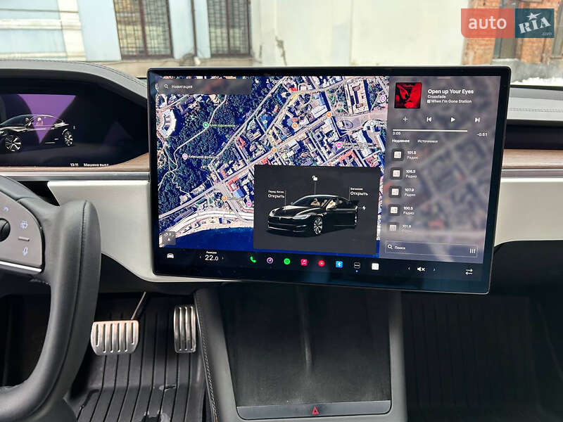 Лифтбек Tesla Model S 2022 в Киеве