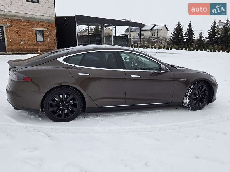 Лифтбек Tesla Model S 2014 в Теребовле фото 9 Лифтбек Tesla Model S 2014 в Теребовле