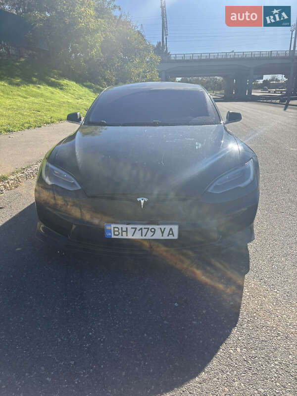 Лифтбек Tesla Model S 2013 в Одессе