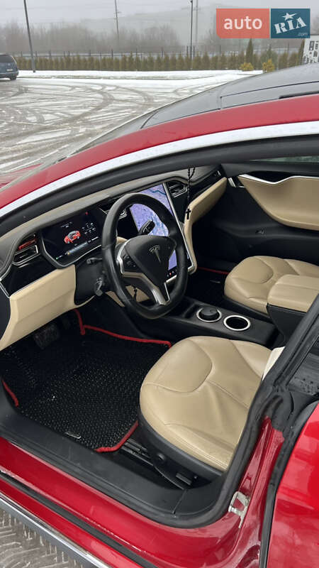 Лифтбек Tesla Model S 2014 в Виннице фото 23 Лифтбек Tesla Model S 2014 в Виннице