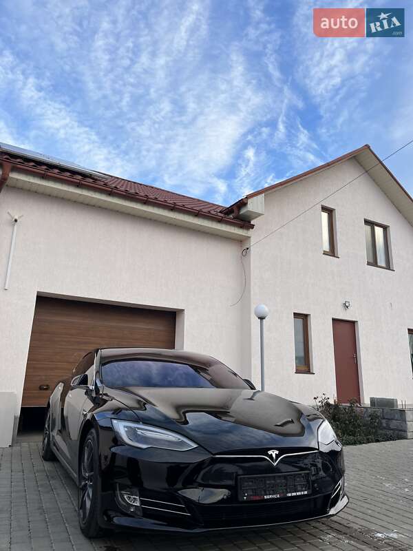 2017 Tesla Model-S, VIN 5YJSA7E27JF234311:plate — фото 1 (autoria)