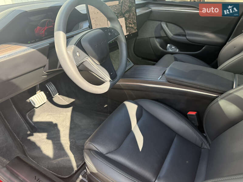 Ліфтбек Tesla Model S 2023 в Дніпрі
