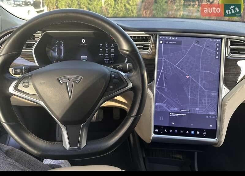 Лифтбек Tesla Model S 2014 в Киеве фото 7 Лифтбек Tesla Model S 2014 в Киеве