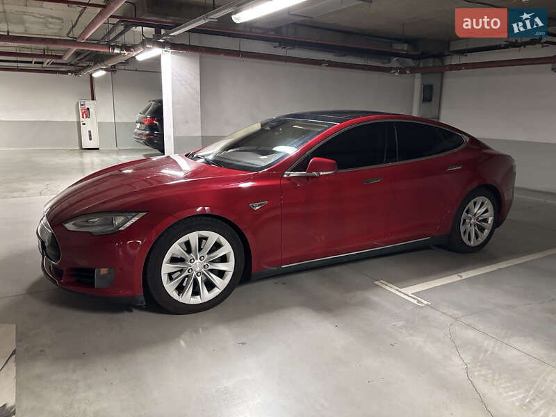 Tesla Model S 2016 Tesla Model S 2016