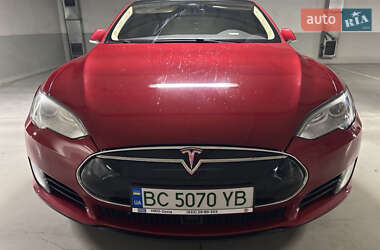 Лифтбек Tesla Model S 2016 в Львове фото 14 Лифтбек Tesla Model S 2016 в Львове