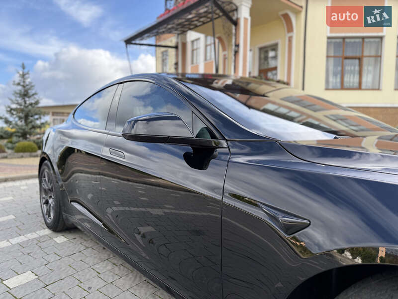 Лифтбек Tesla Model S 2024 в Дрогобыче