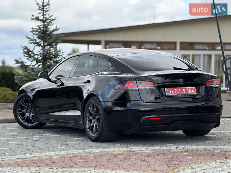 Лифтбек Tesla Model S 2024 в Дрогобыче