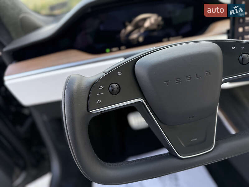 Лифтбек Tesla Model S 2024 в Дрогобыче