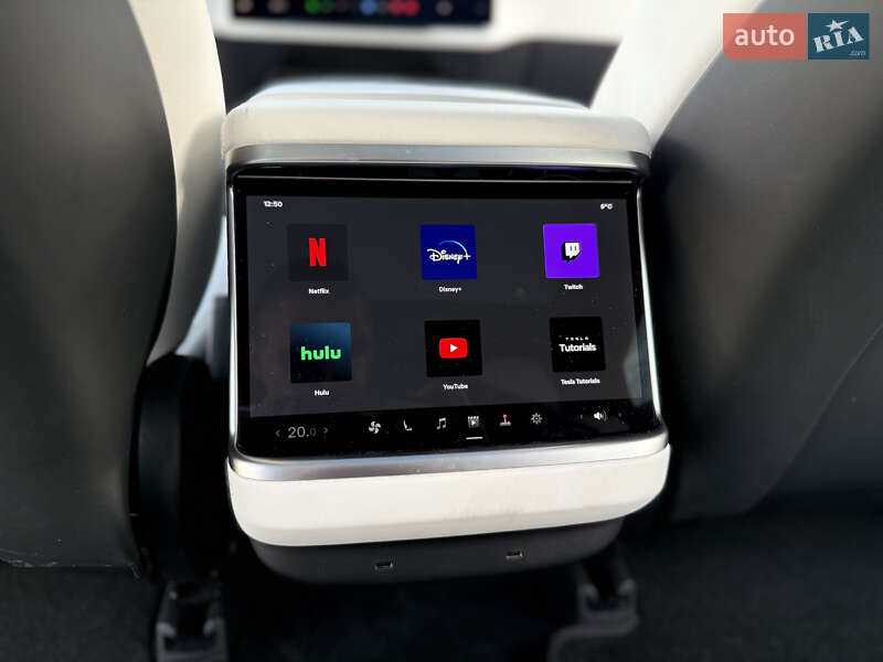 Лифтбек Tesla Model S 2024 в Дрогобыче