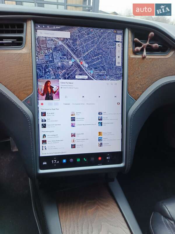 Лифтбек Tesla Model S 2021 в Киеве