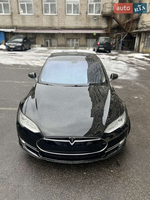 Лифтбек Tesla Model S 2014 в Харькове