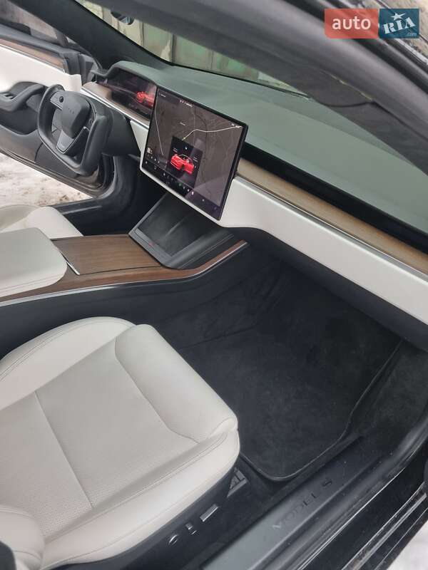 Лифтбек Tesla Model S 2022 в Харькове