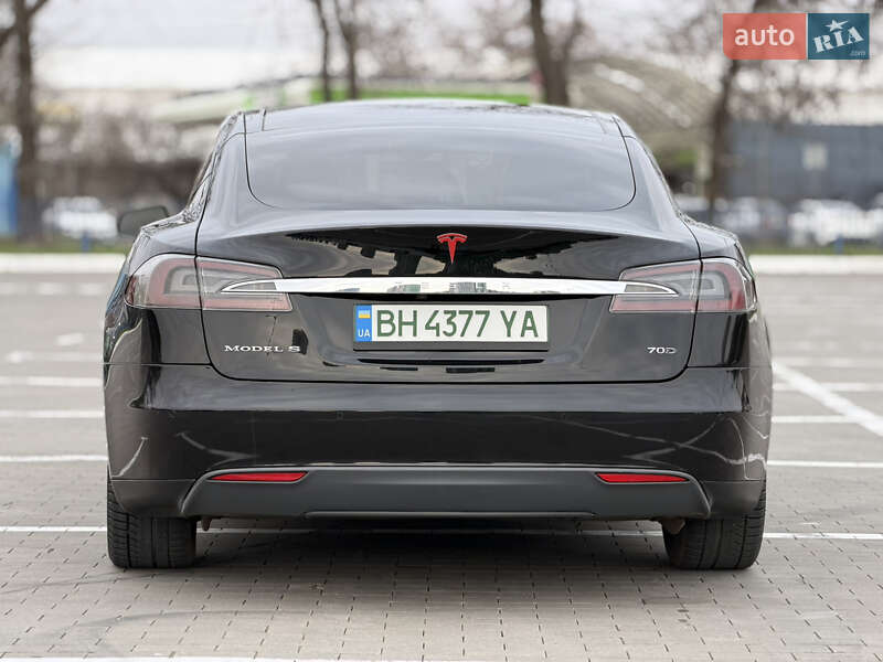 Лифтбек Tesla Model S 2015 в Одессе фото 10 Лифтбек Tesla Model S 2015 в Одессе