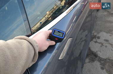 Лифтбек Tesla Model S 2015 в Луцке