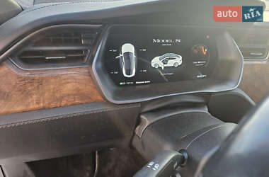 Лифтбек Tesla Model S 2019 в Хмельницком