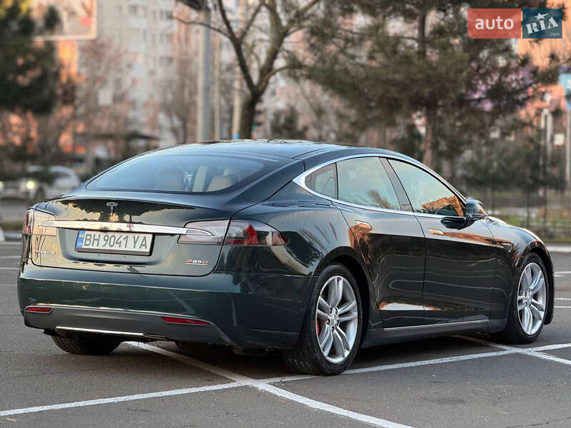 Лифтбек Tesla Model S 2014 в Одессе