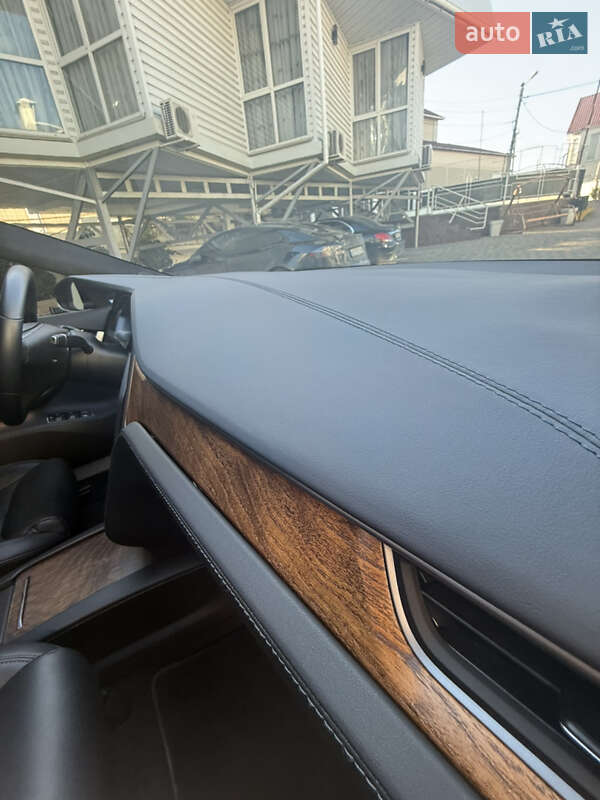 Лифтбек Tesla Model S 2020 в Одессе