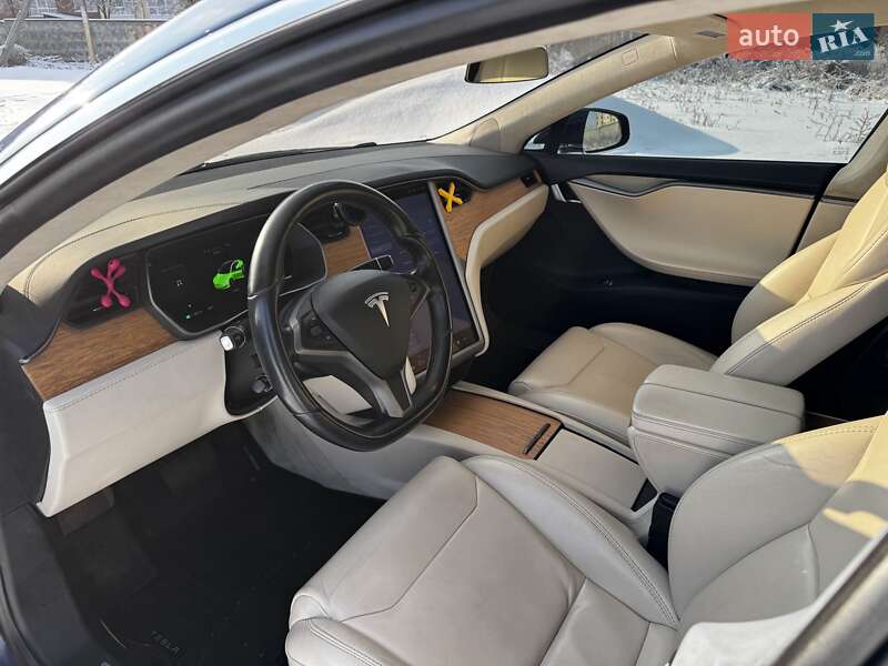 Лифтбек Tesla Model S 2018 в Софиевской Борщаговке
