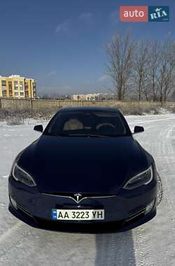 Лифтбек Tesla Model S 2018 в Софиевской Борщаговке
