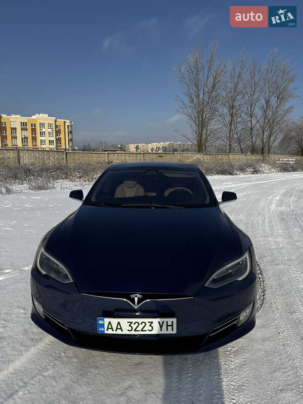 Лифтбек Tesla Model S 2018 в Софиевской Борщаговке