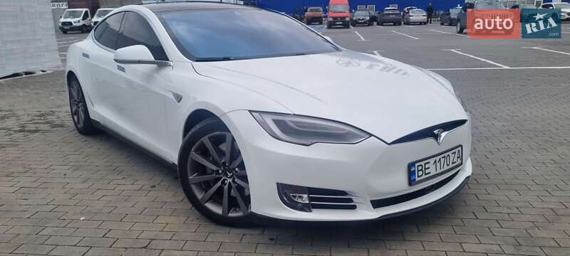 Лифтбек Tesla Model S 2014 в Николаеве