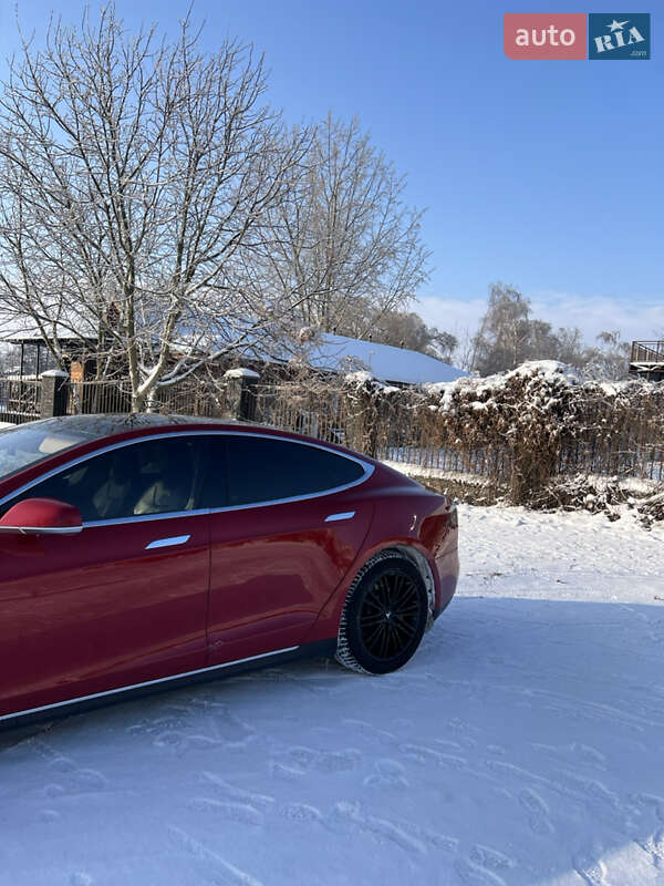 Лифтбек Tesla Model S 2015 в Белой Церкви фото 21 Лифтбек Tesla Model S 2015 в Белой Церкви