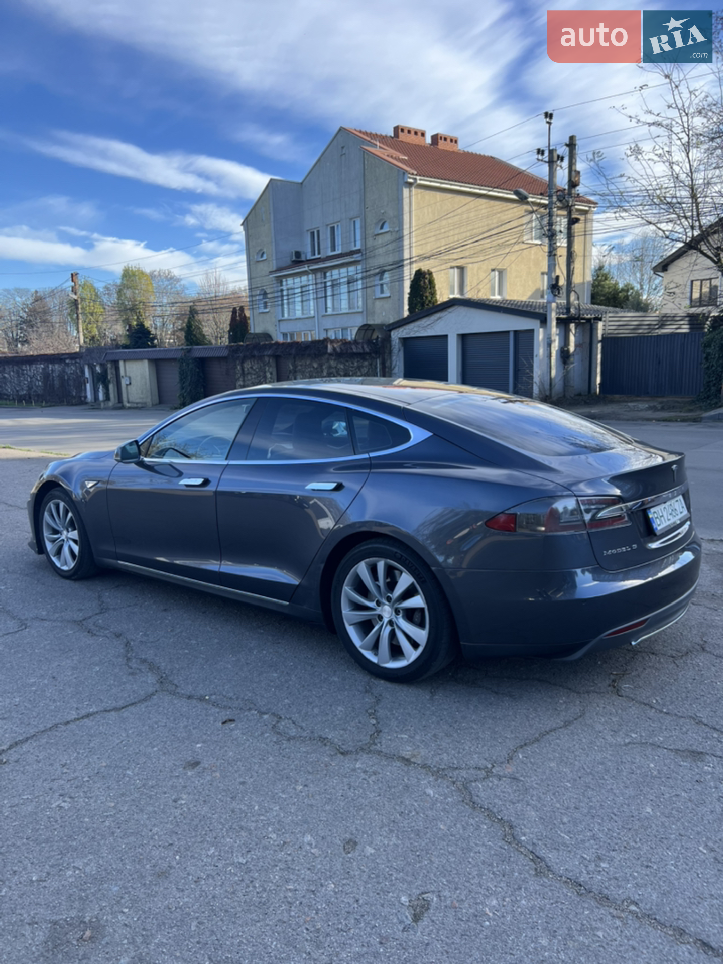 2014 Tesla Model S - мініатюра 3