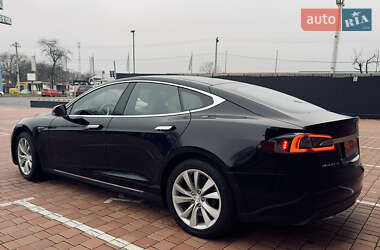 Лифтбек Tesla Model S 2015 в Одессе