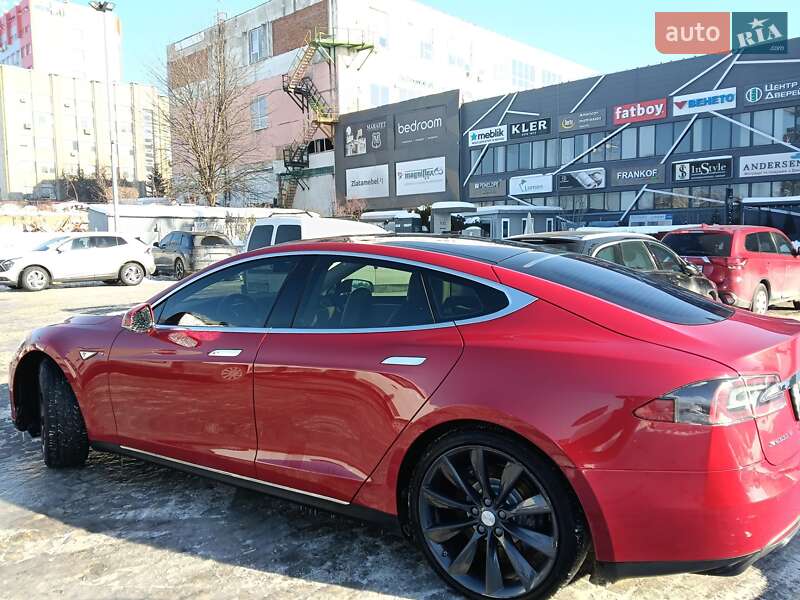 Лифтбек Tesla Model S 2013 в Львове фото 10 Лифтбек Tesla Model S 2013 в Львове