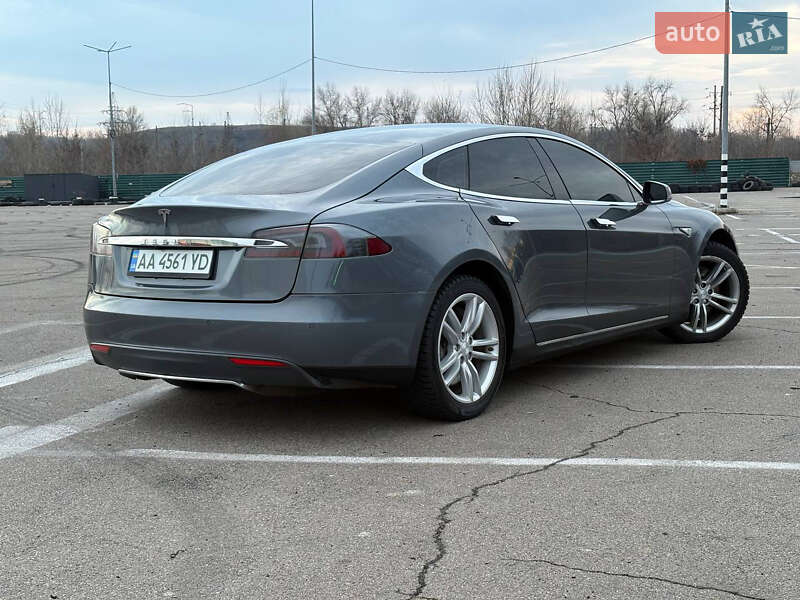Ліфтбек Tesla Model S 2013 в Києві фото 3 Ліфтбек Tesla Model S 2013 в Києві
