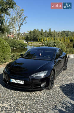Лифтбек Tesla Model S 2016 в Днепре